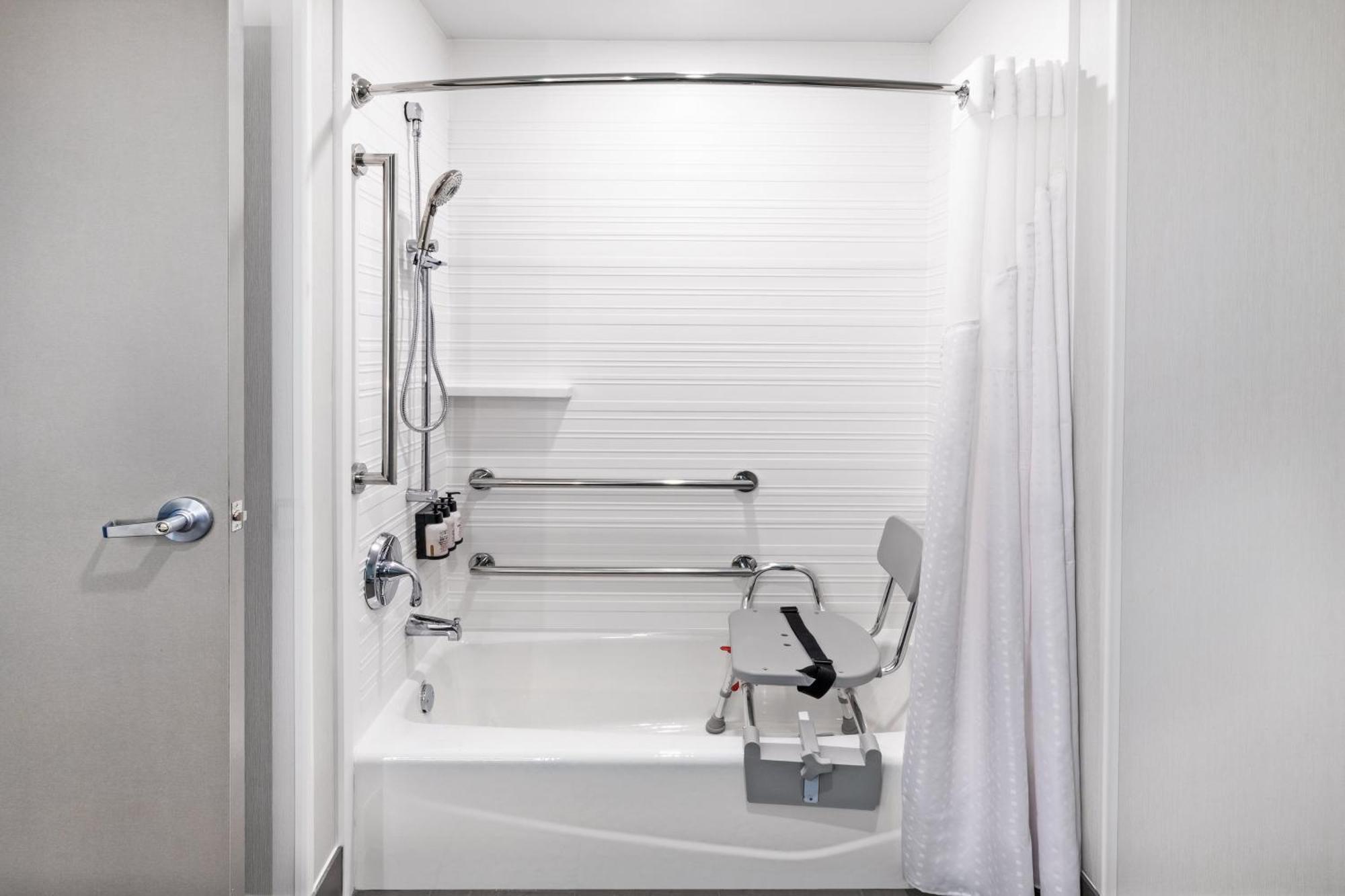 Avid Hotel - Bentonville - Rogers By Ihg Экстерьер фото